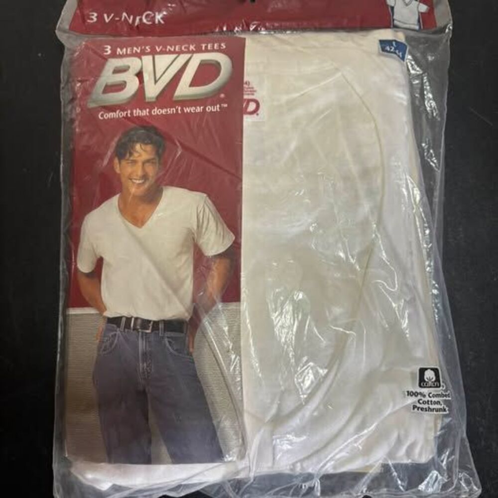Vintage BVD Men’s V-Neck T-Shirts 3-Pack White Size Large 42-44 New Sealed
